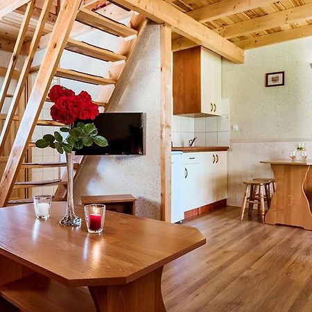 U Sylwi Domki Drewniane Trzęsacz Extérieur photo